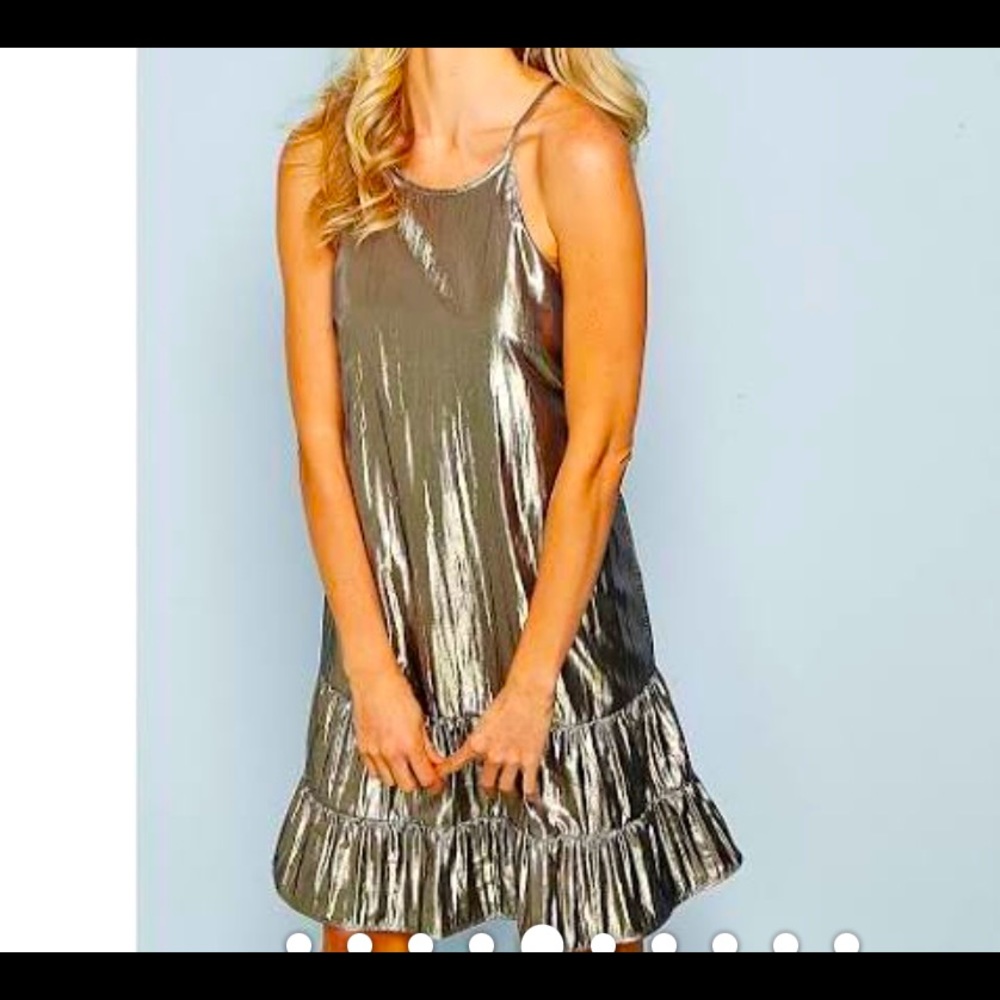 Cece Dresses Halter Neck Metallic Ruffle Hemline - Picture 3 of 4